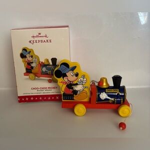 2016 Hallmark Ornament Disney Choo-Choo Mickey Train